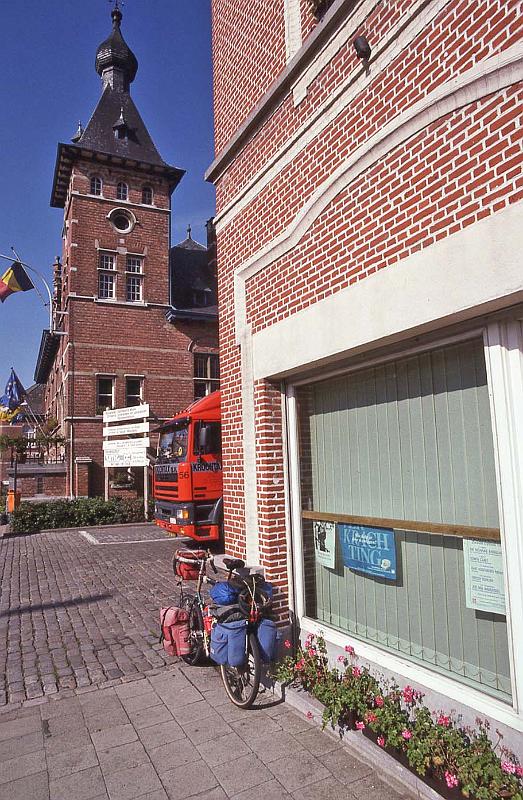 WT 2000 254-25 Belgium.jpg